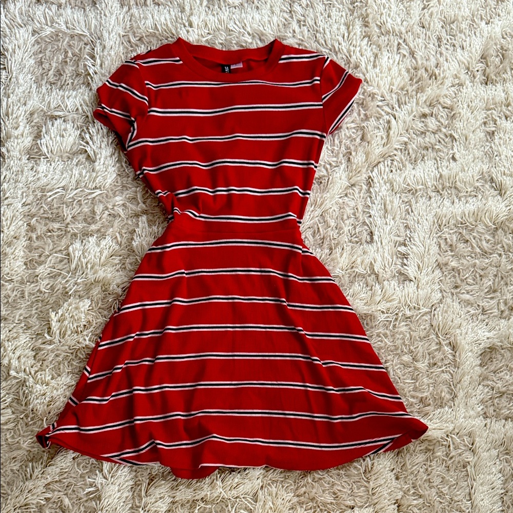 Red Striped Short Sleeve Dress